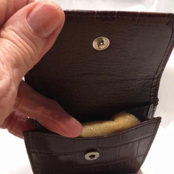 Brighton Crown billfold - Picture 3 of 5